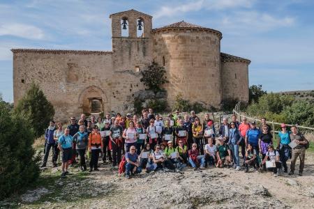 Imagen Más de medio centenar de personas disfrutan de la última etapa del Camino de San Frutos organizada por Turismo de la Diputación